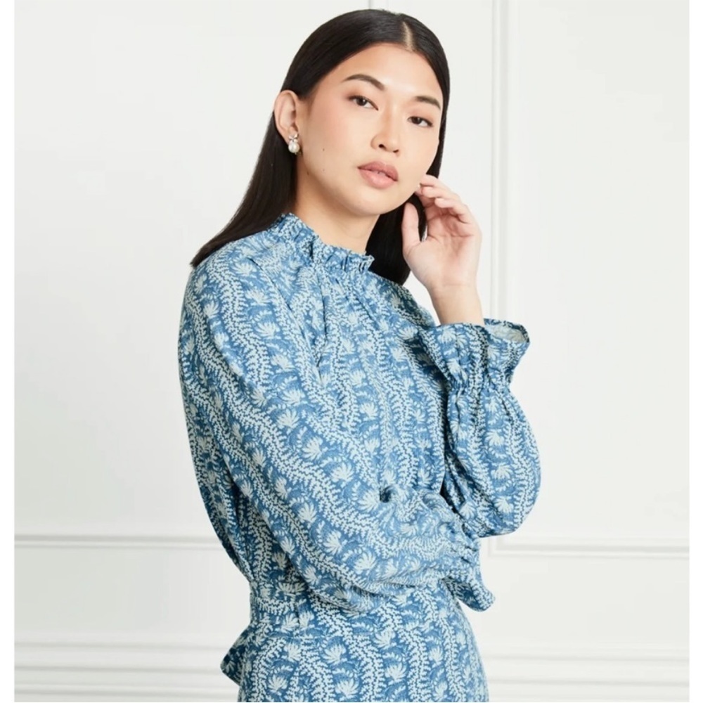 HILL HOUSE The Millie Top Blouse Trailing Vine
Blue White Crepe XL